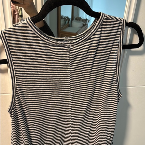 Left of Center (Anthropologie) Linen Blend Striped Tank w/ unique hem - Picture 5 of 7